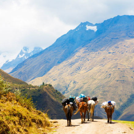 Huchuy Qosqo “Tierra Mística”